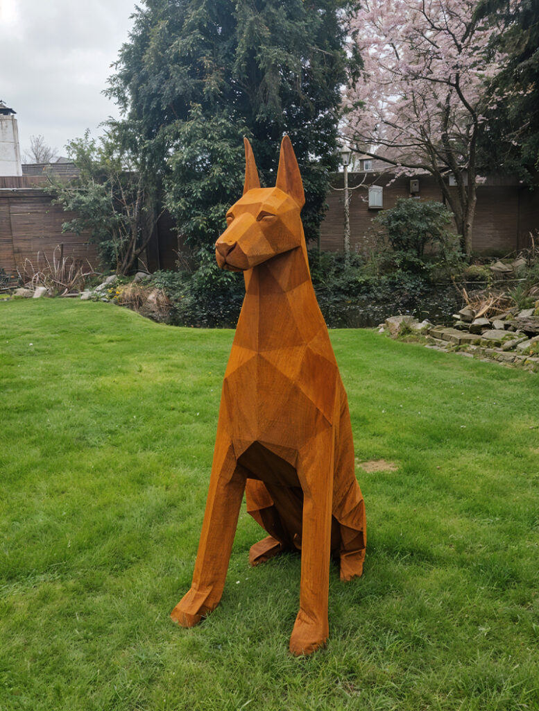 sculpture polygone doberman