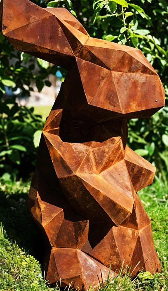 roobet animal en acier corten